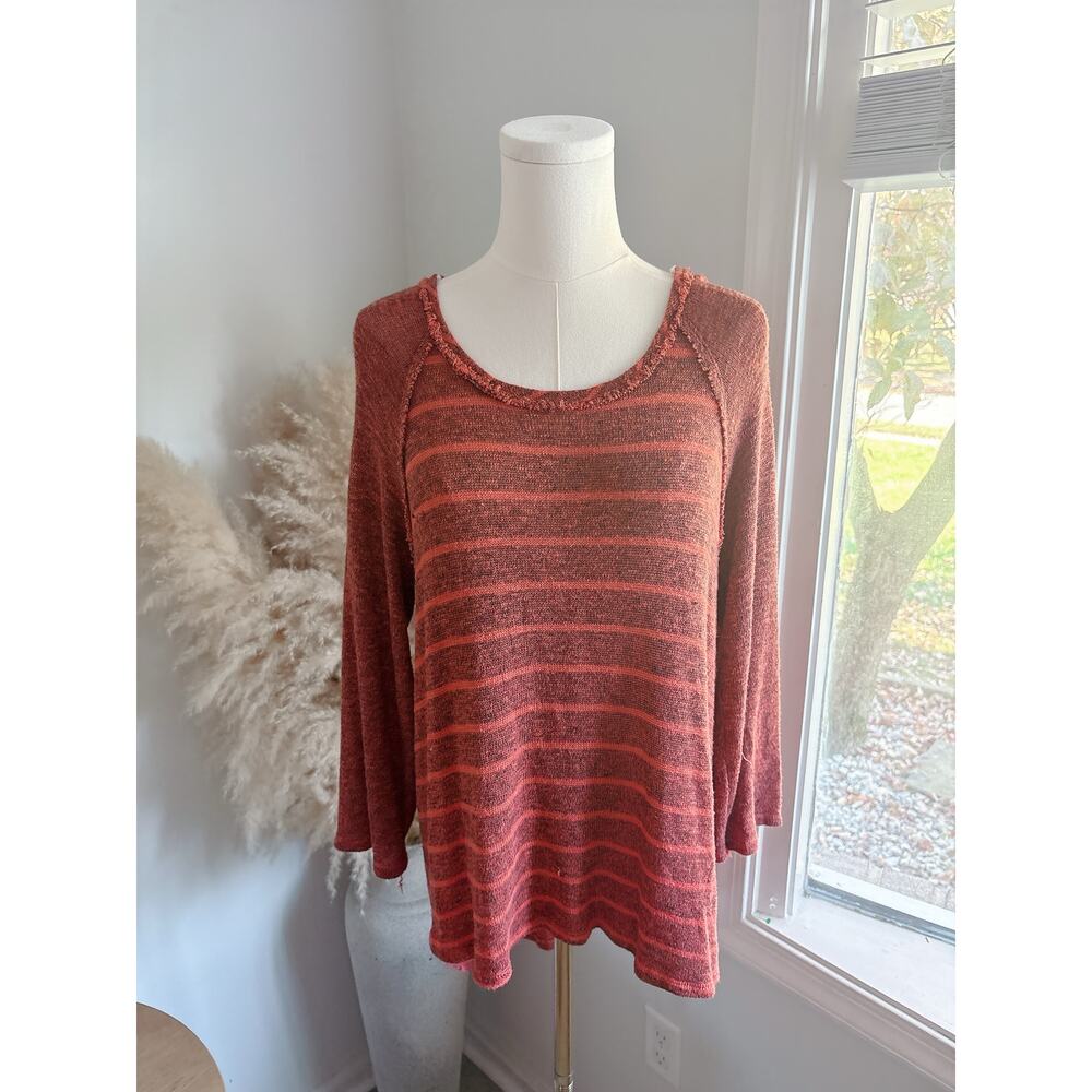 🧺 5 for $25 Sale Free People Stripe Sweater Medium Boatneck Raw Edge Raglan